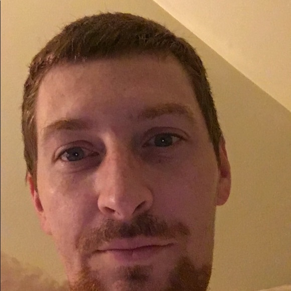 Meet your Posher, Kyle - Picture 1 of 3